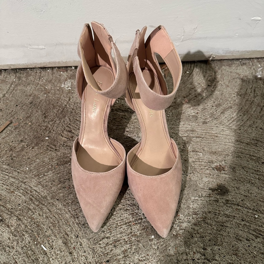 Elegant Women's Suede Heels